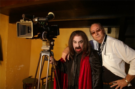Paul Naschy y el director de fotografía, Luis Colombo, durante el rodaje de "Empusa".